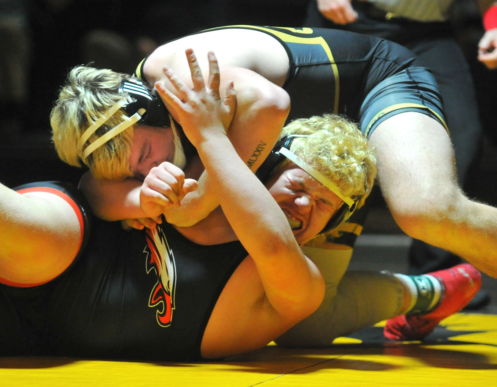 021220-qc-spt-bett-wrestling-947
